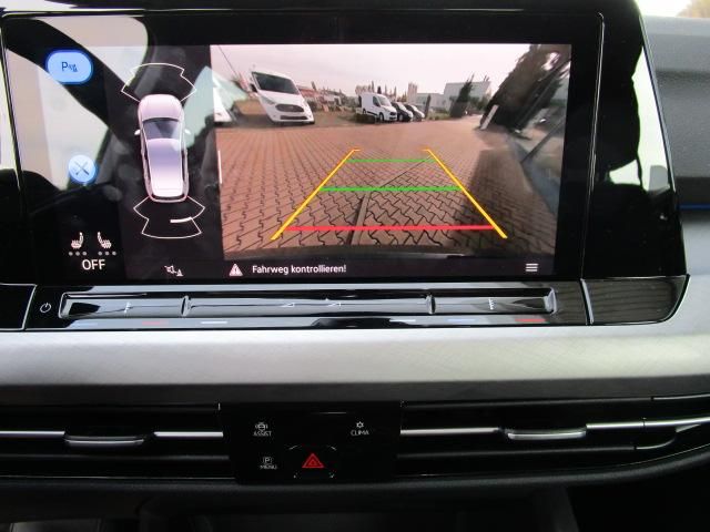 Volkswagen Golf LIFE 1.5 TSI - Samsaru's Car Outlet