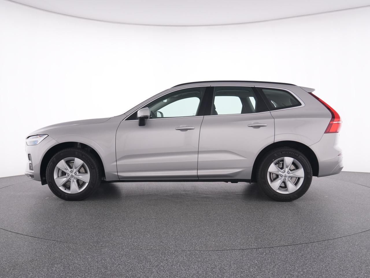 Volvo XC60 B4 Core - Samsaru's Car Outlet