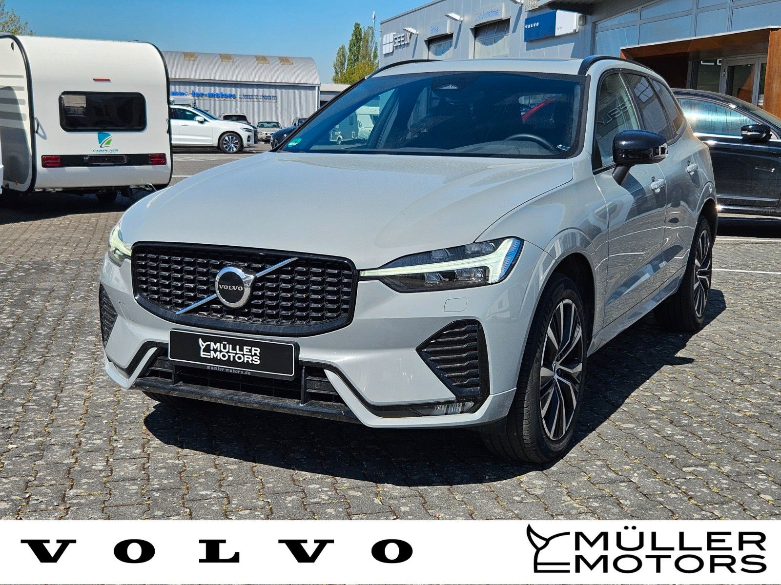 Volvo XC 60 Plus Dark AWD