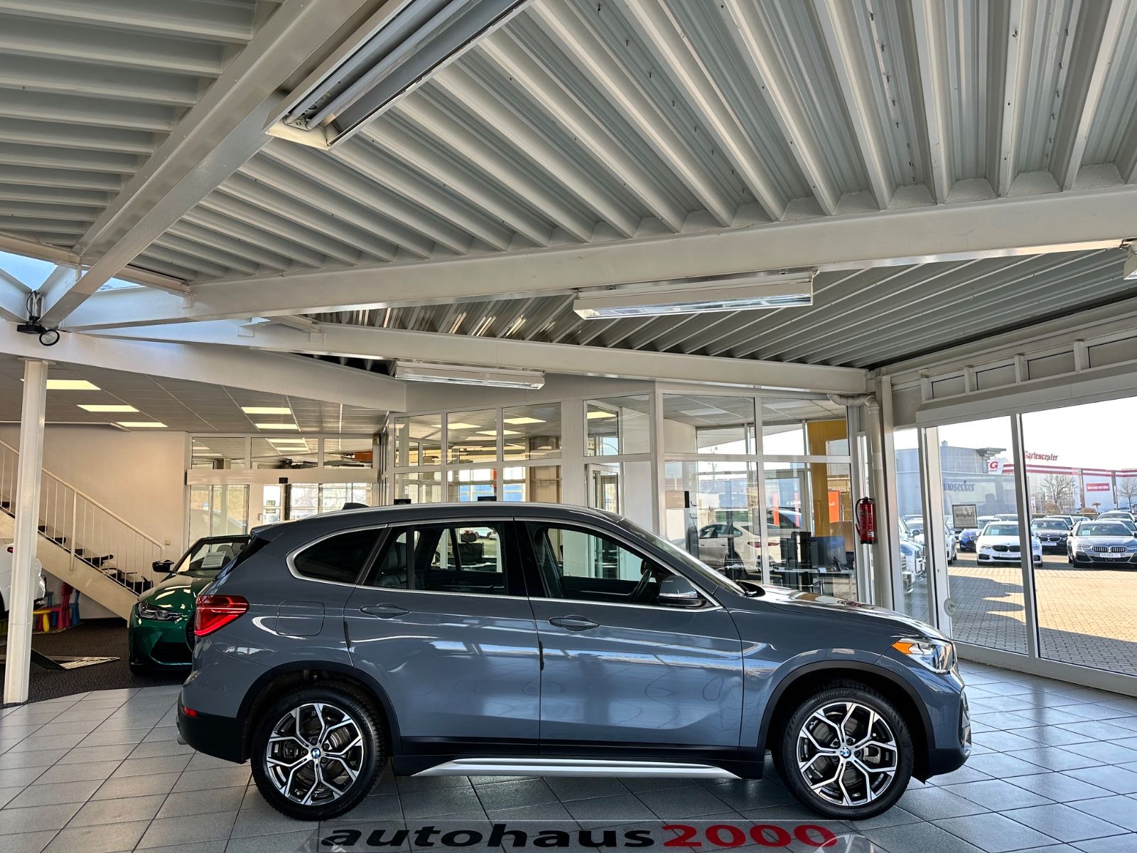 BMW X1 xDrive 28i - Samsaru's Car Outlet