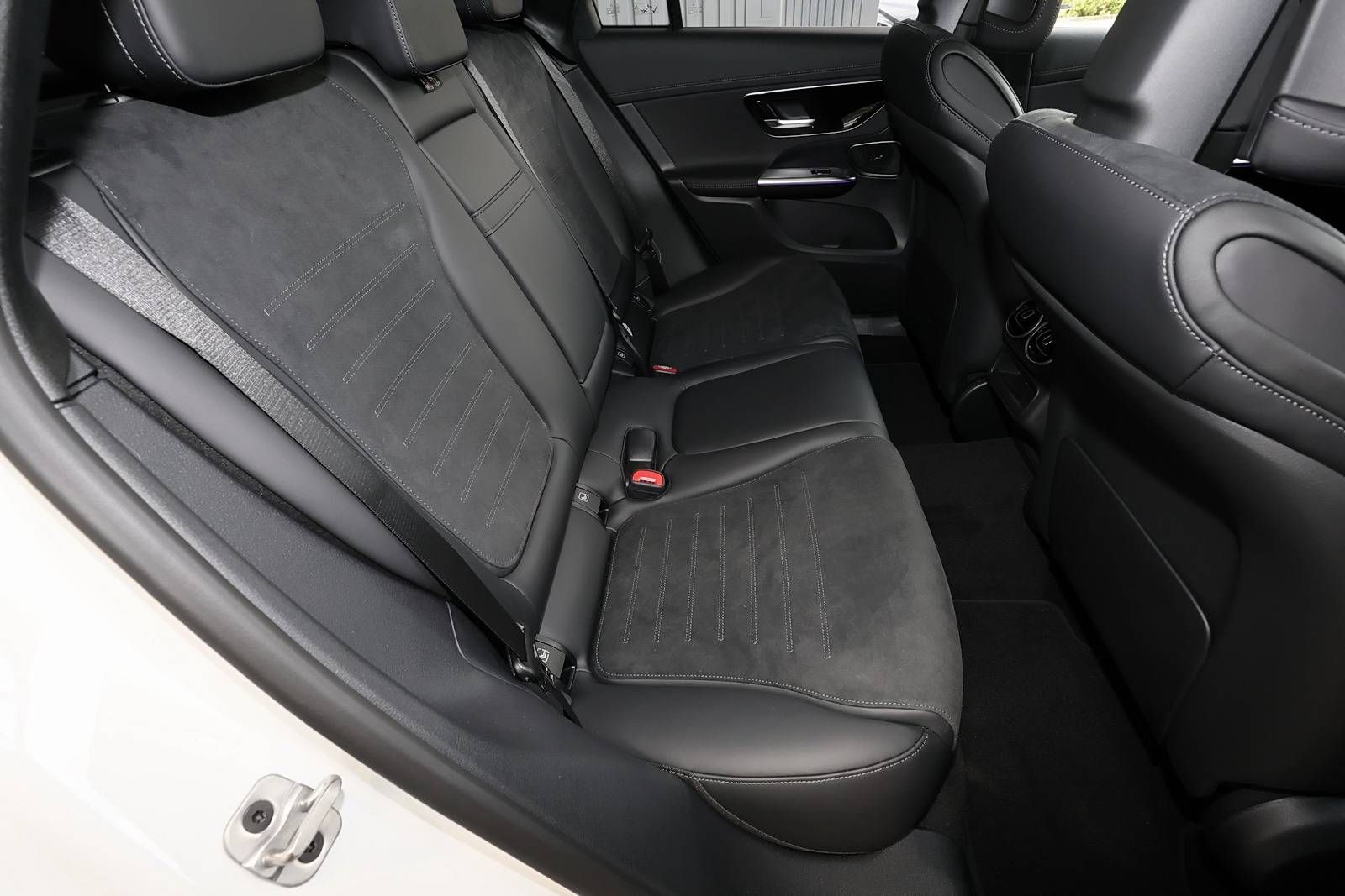 Mercedes-Benz GLC 220 d 4M AMG 360°+DIG-LED+Pano+AHK+Distronic