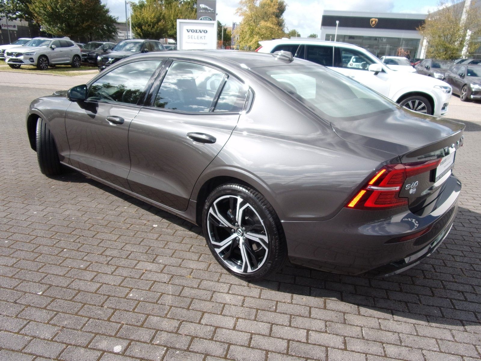 Volvo S60 B4 Lim. Plus Dark