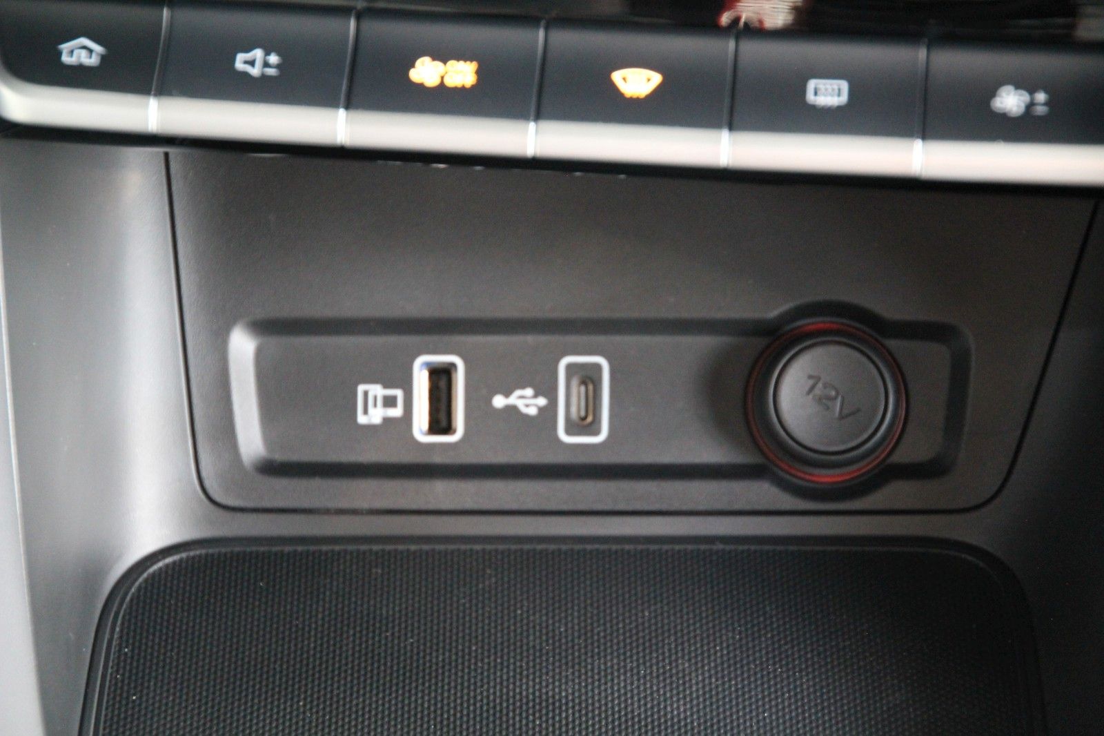 MG ZS EV Comfort Standard