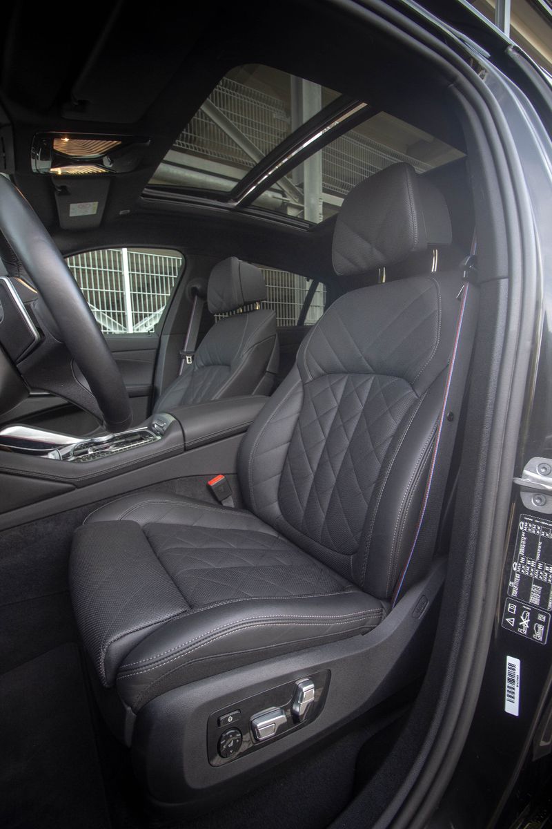BMW X6 30d xDrive*M Sport PRO*360°KAM*PANO*HA-LENKUN