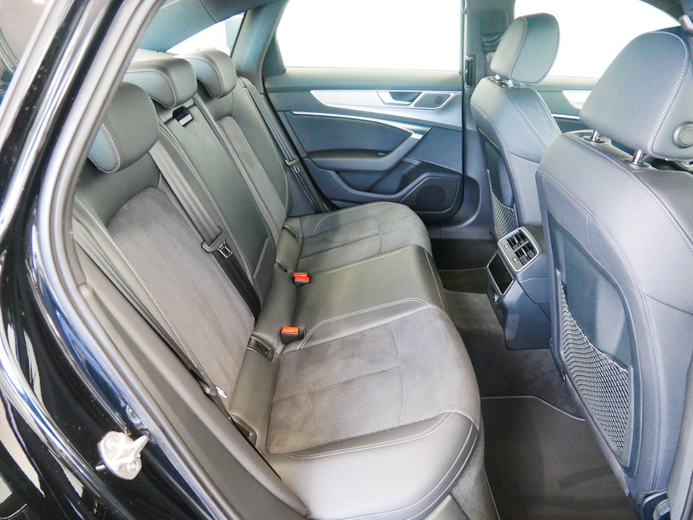 Audi A6 Limousine 50 TFSI e quattro S line - Samsaru's Car Outlet