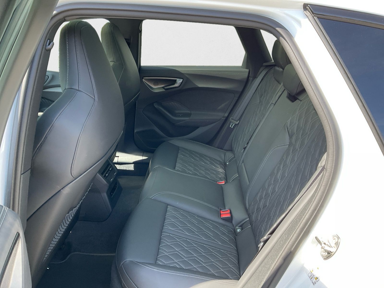 Audi A5 Avant e-Hybrid 2x S-line Pano Matrix B&O AHK