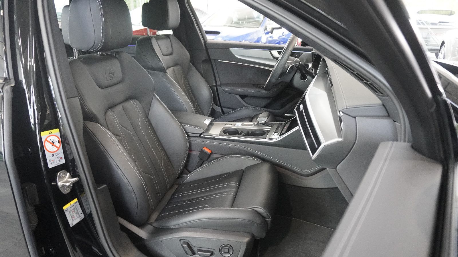 Audi A6 Avant 55 TFSI quattro - Samsaru's Car Outlet