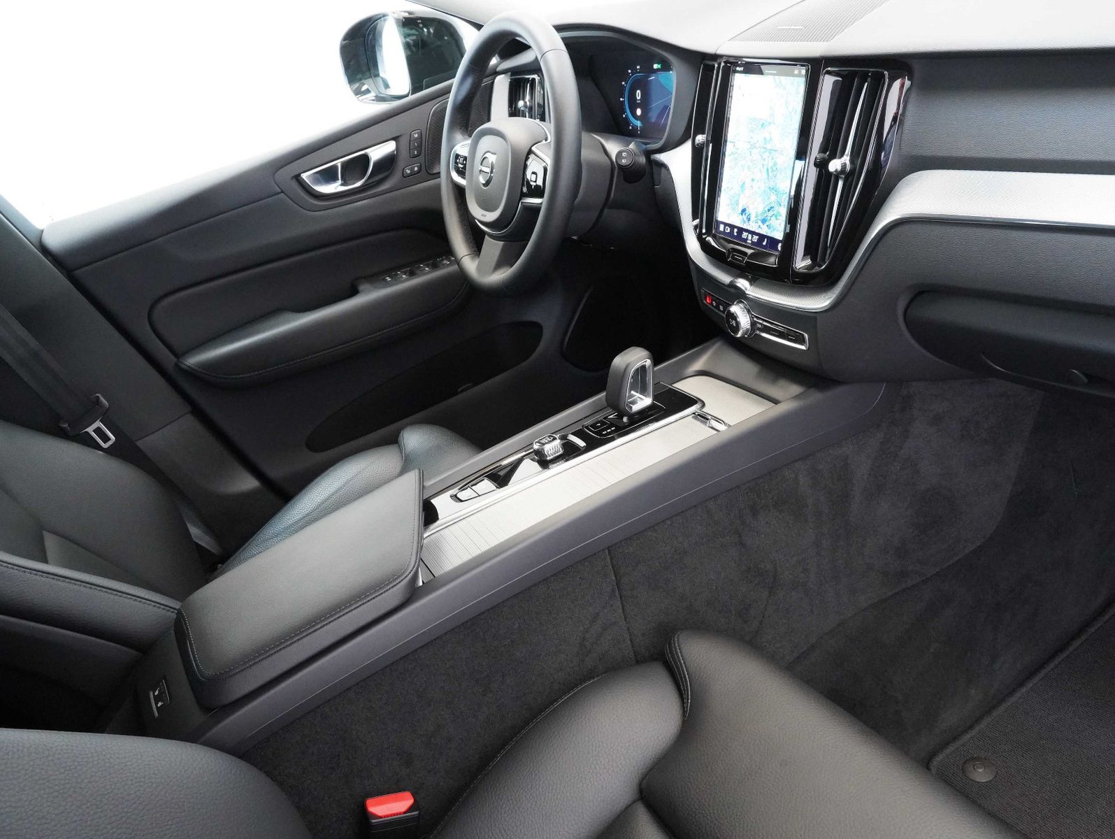 Volvo XC60 B4 B Plus Dark LED/NAVI/ACC/BLIS