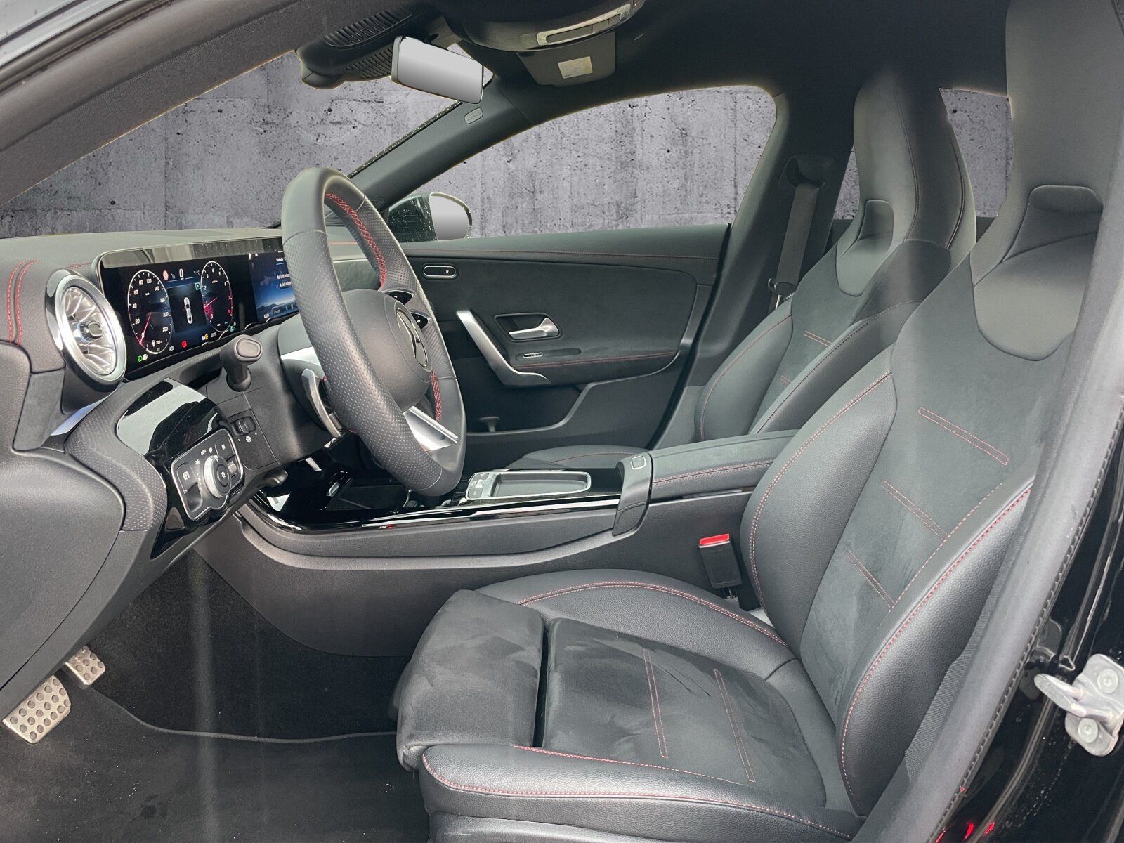 Mercedes-Benz CLA 180 AMG - Samsaru's Car Outlet