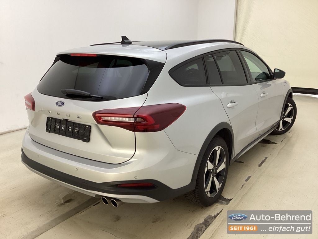 Ford Focus Turnier Active X Panoramadach el.Heckklapp