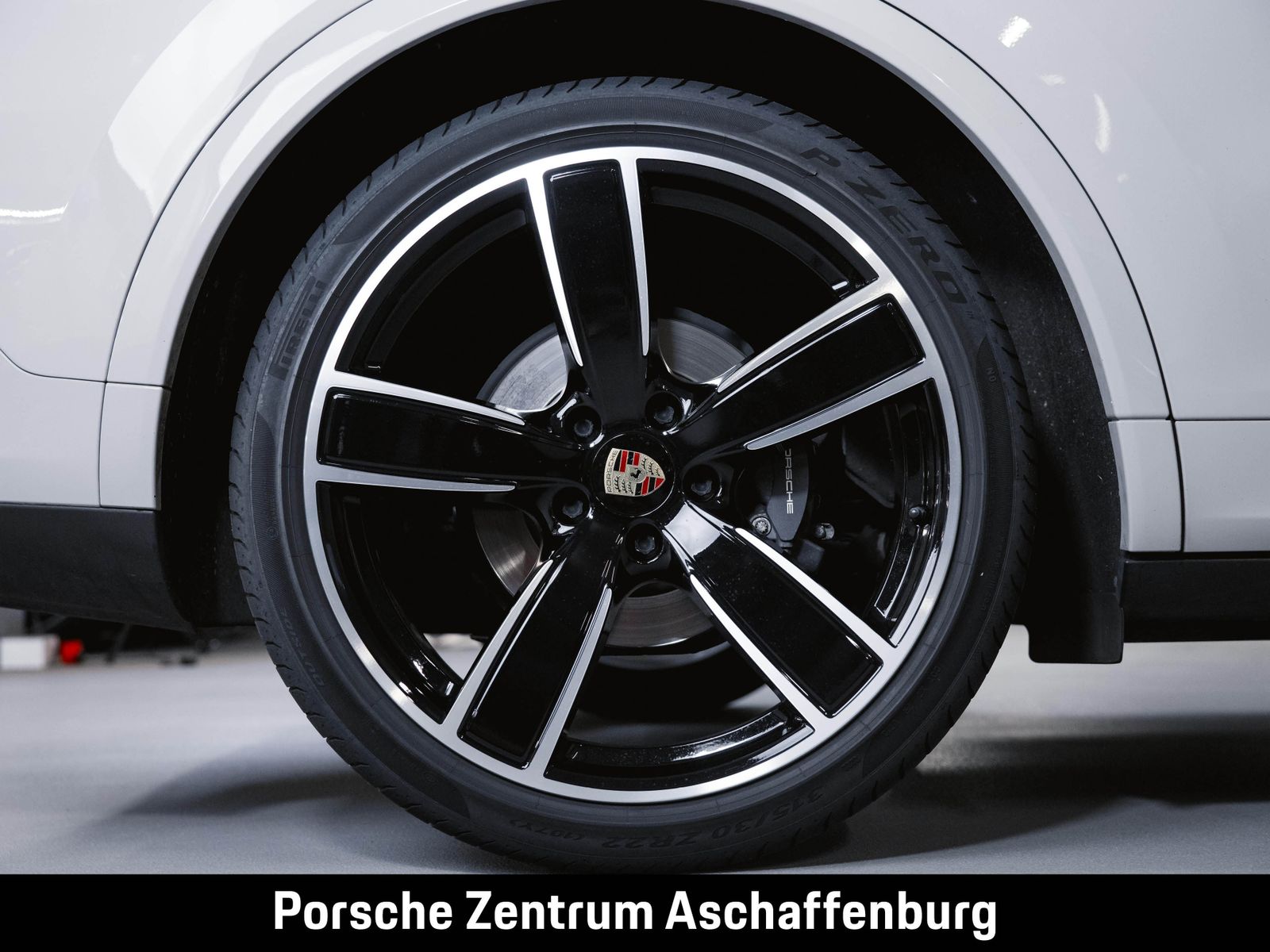 Porsche Cayenne Coupé Platinum Edition Luftfederung