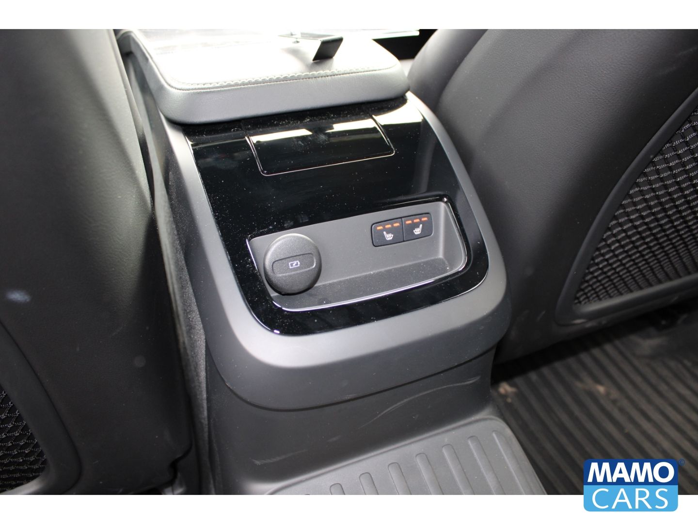 Volvo V60 T8 AWD Recharge Plus Dark EU6e AHK/360CAM/AC