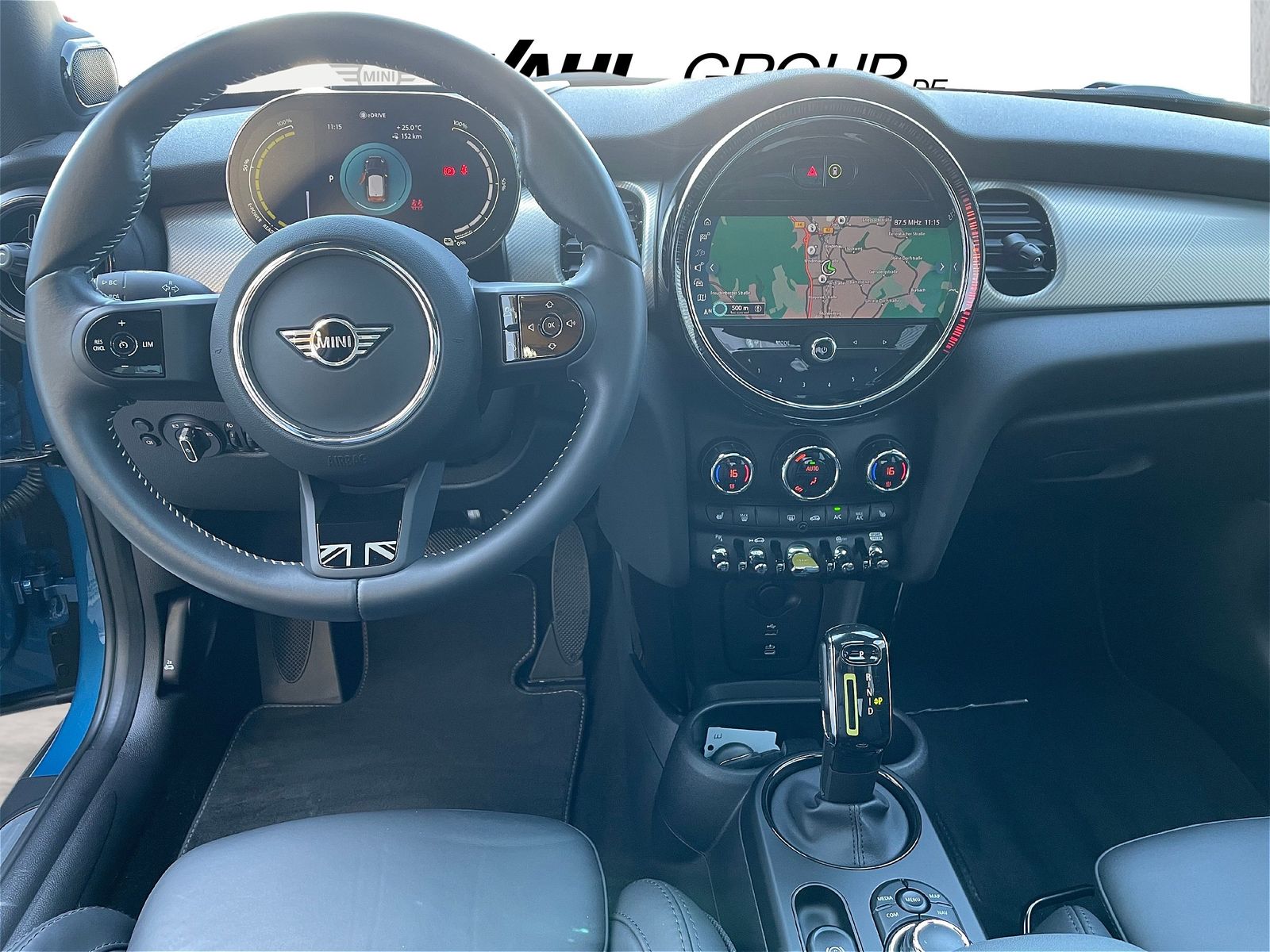 MINI Cooper SE - Samsaru's Car Outlet