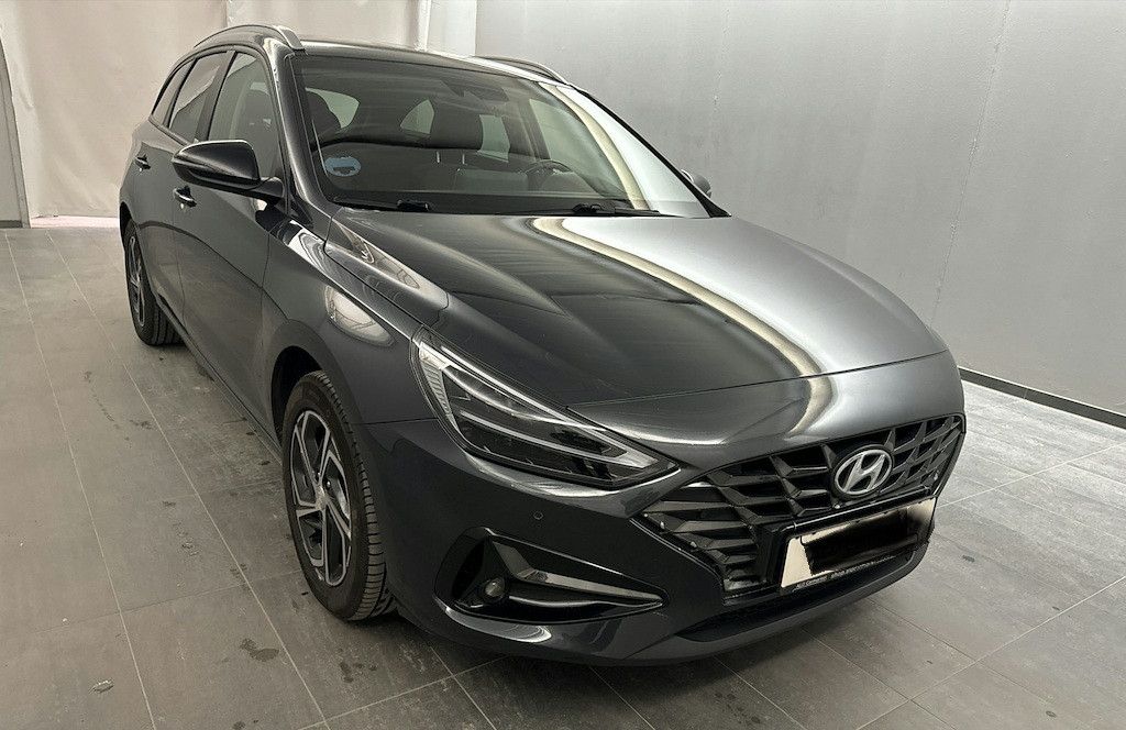 Hyundai i30 1.6 CRDI - Samsaru's Car Outlet