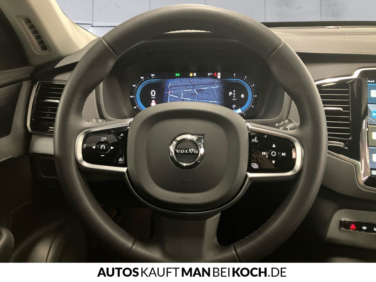 Volvo XC90 B5 AWD Plus Bright ACC AHK PANO STHz 360 HK