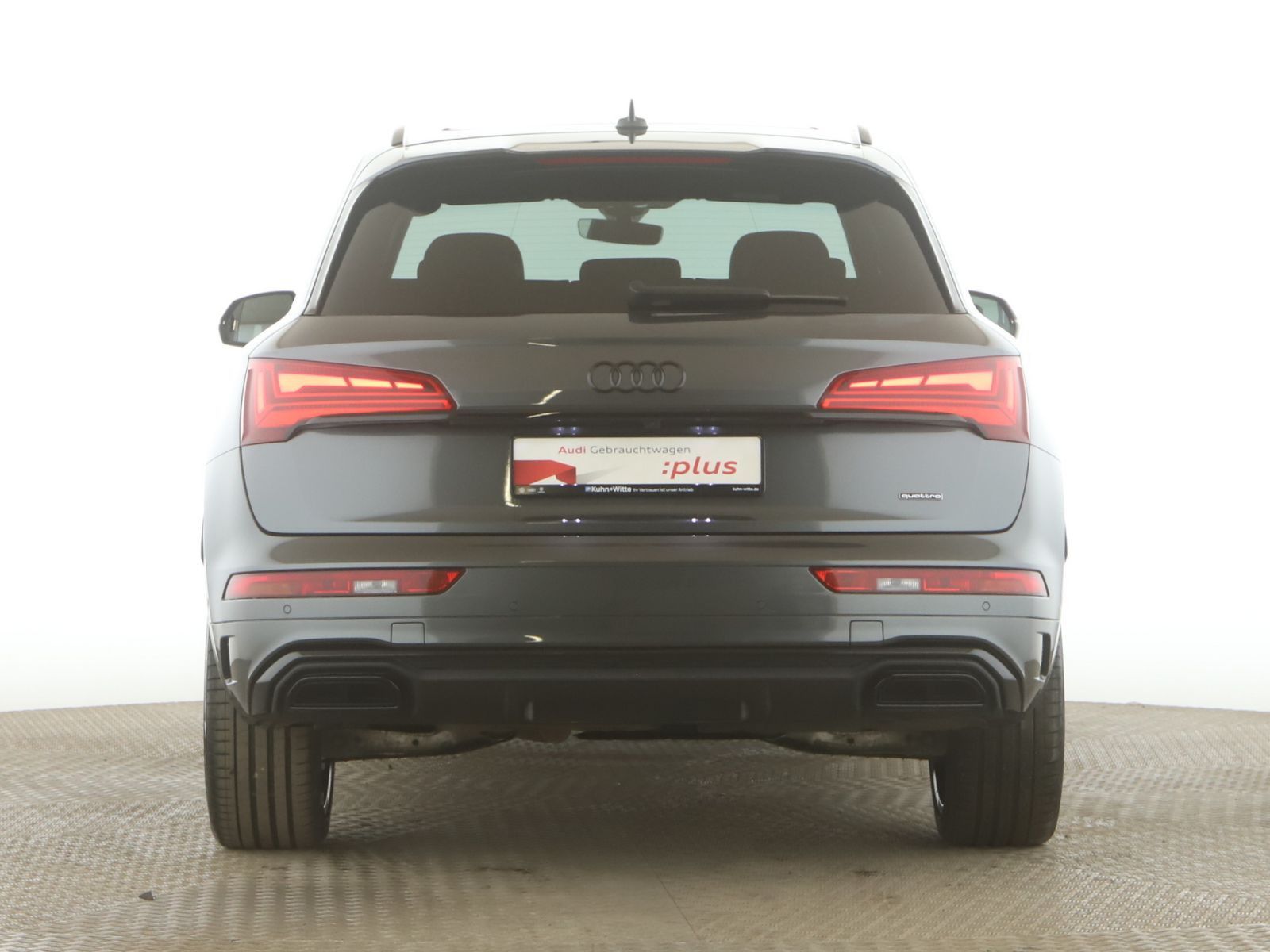 Audi Q5 40 TDI quattro S line Pano+AHK+Matrix+RFK+MMI