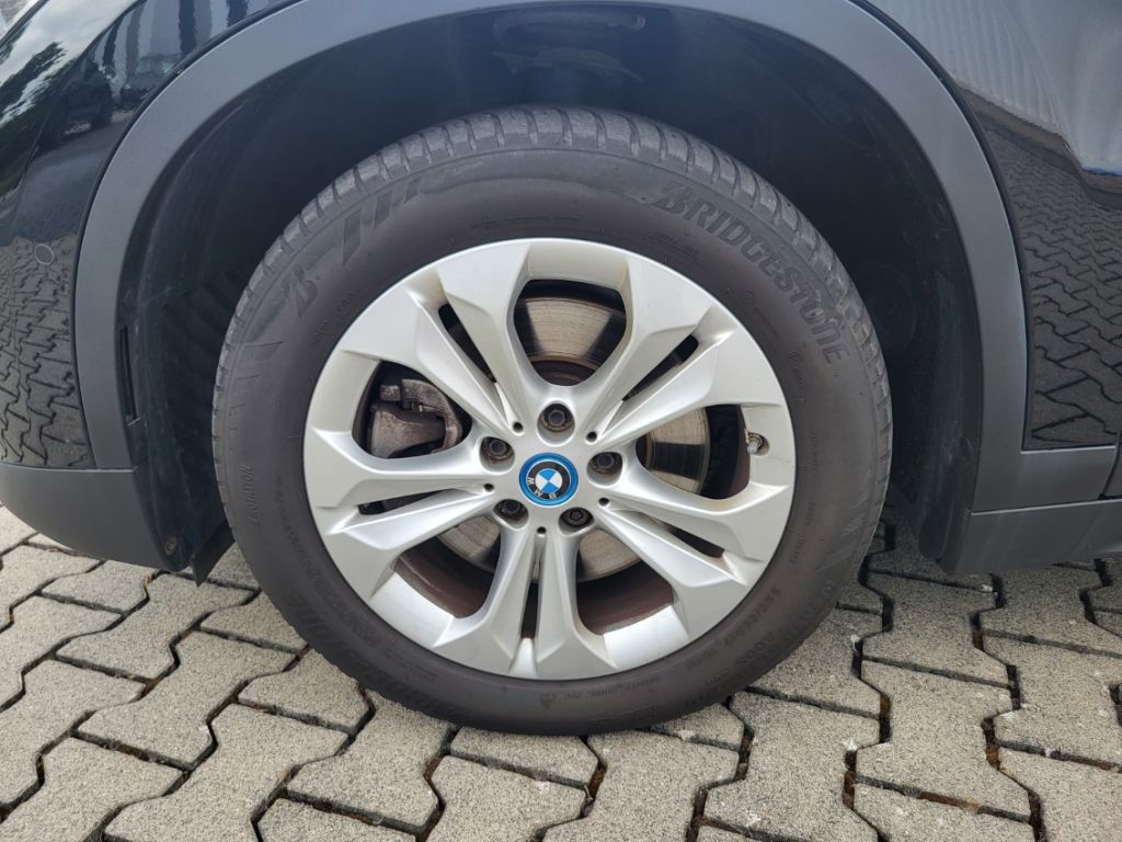 BMW X1 xDrive25e A - Samsaru's Car Outlet