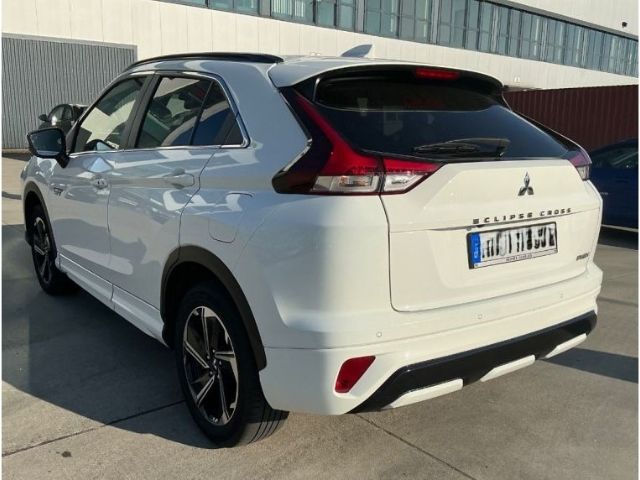 Mitsubishi Eclipse Cross Plus Select Black Hybrid 4WD 2.4 M