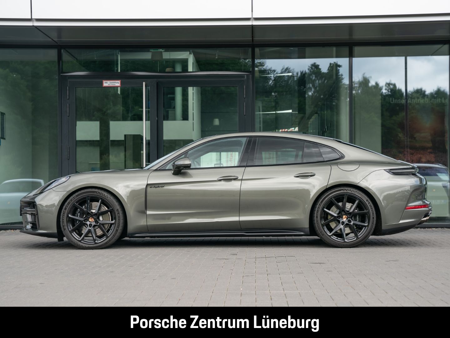 Porsche Panamera 4 E-Hybrid BOSE Panoramadach InnoDrive