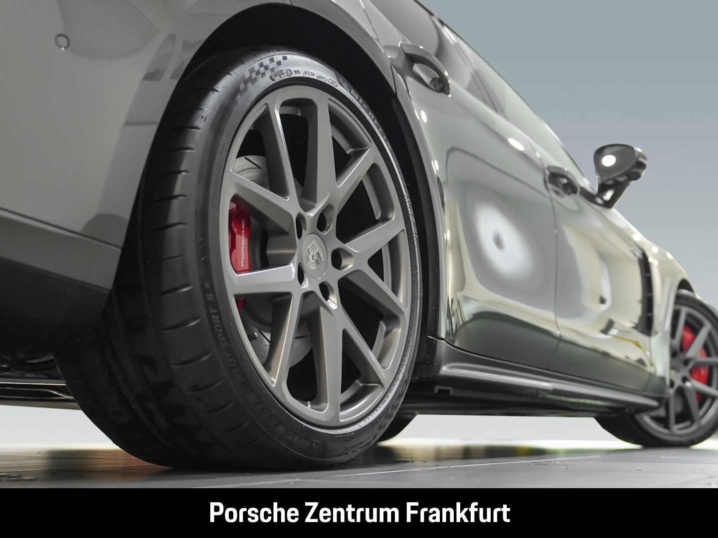 Porsche Panamera Turbo E-Hybrid Burmester Active-Ride