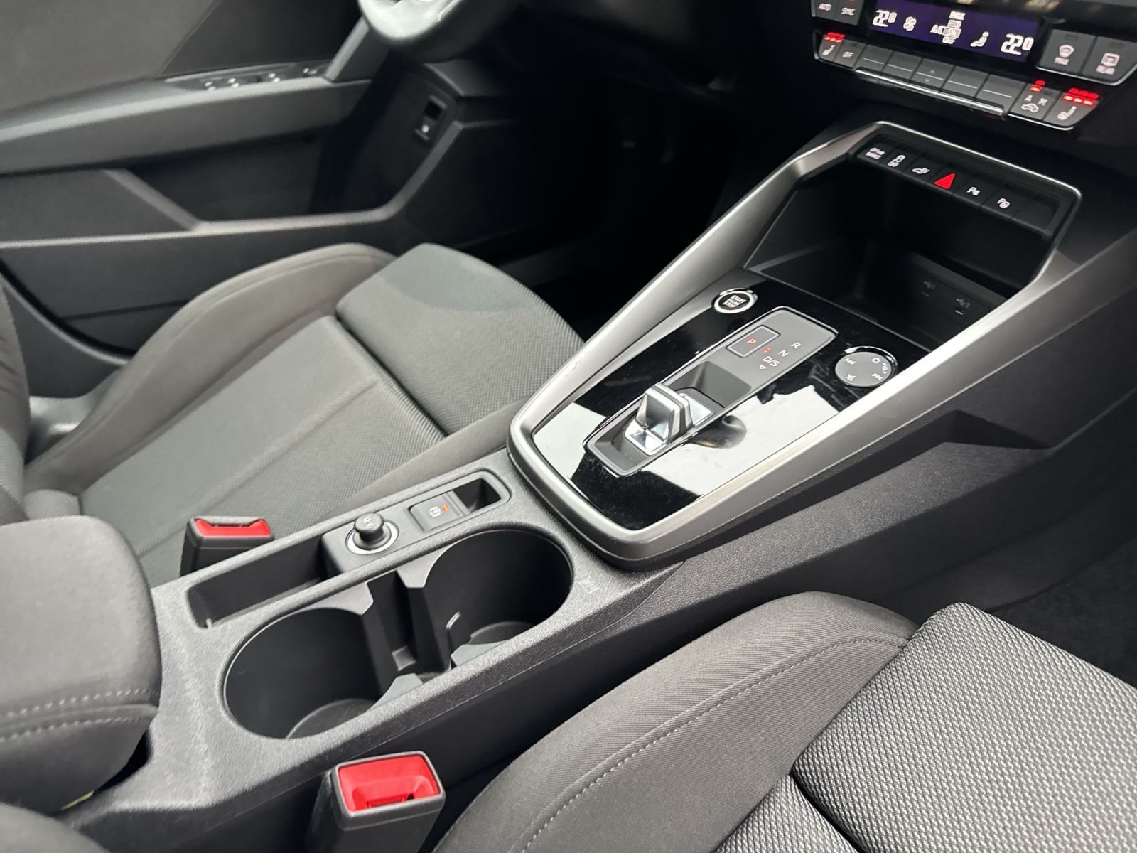 Audi A3 Sportback S line 45 TFSI e LED/Nav/ACC/Assist