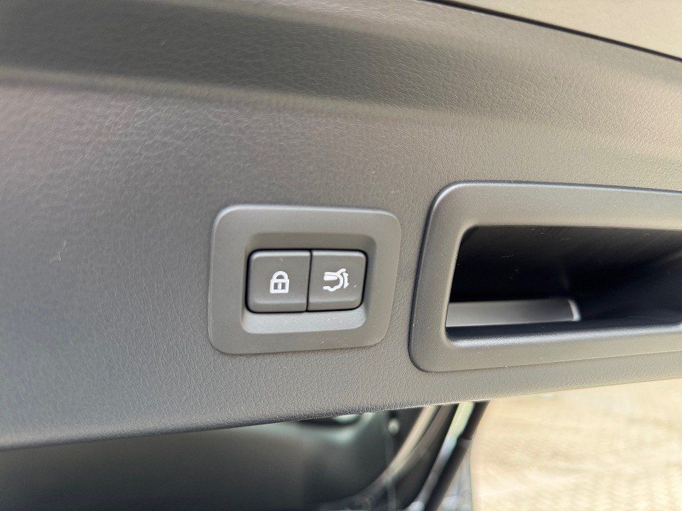 Mazda CX-30 e-SKYACTIV-G 140 AT Exclusive-Line