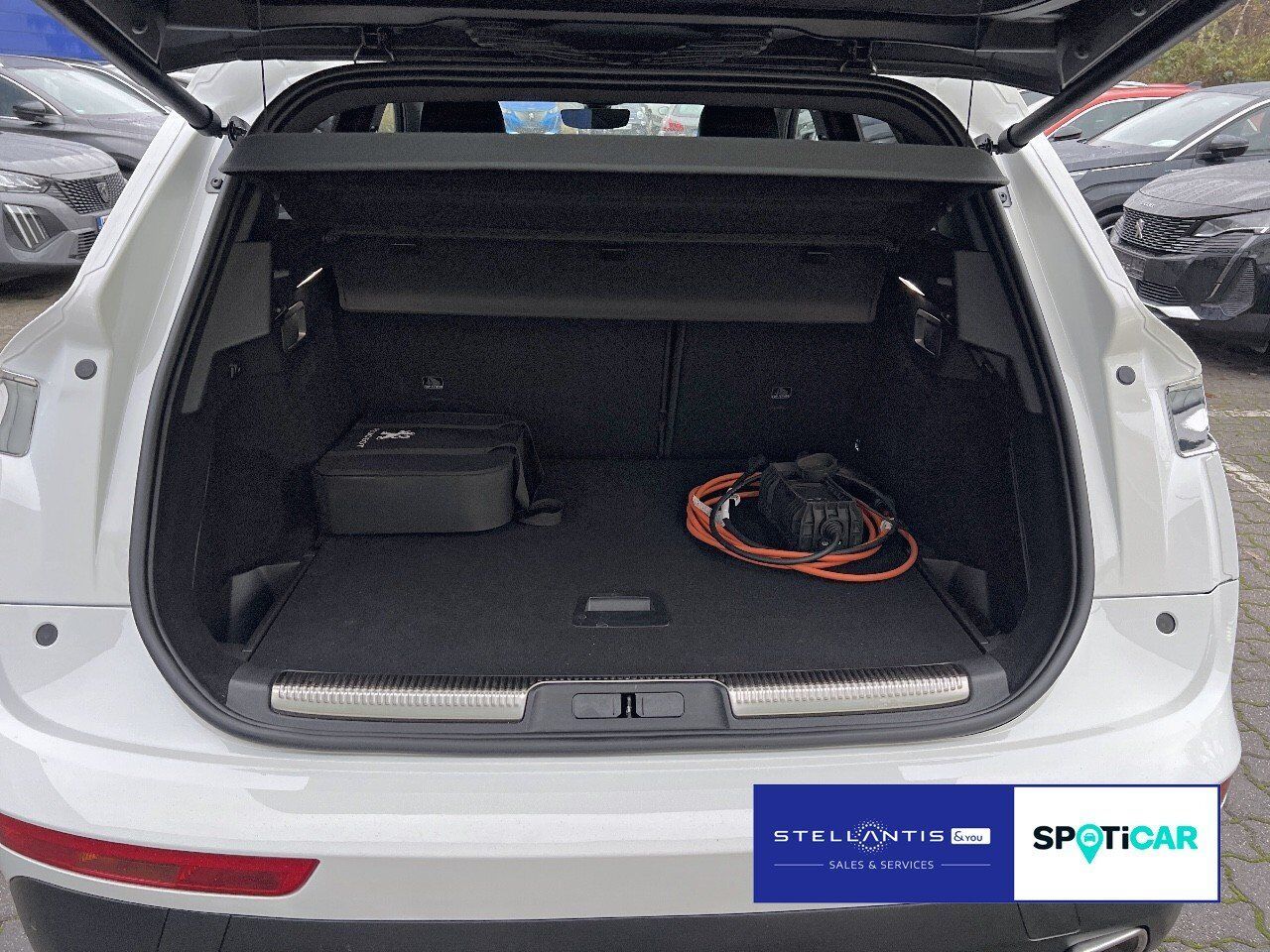 DS Automobiles DS 7 E-Tense 225 Hybrid Rivoli