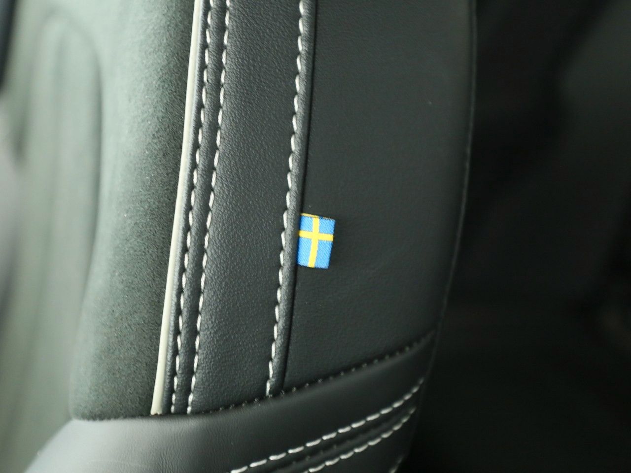 Volvo XC40 Plus Pure Electric*TWIN*SONDERZINS