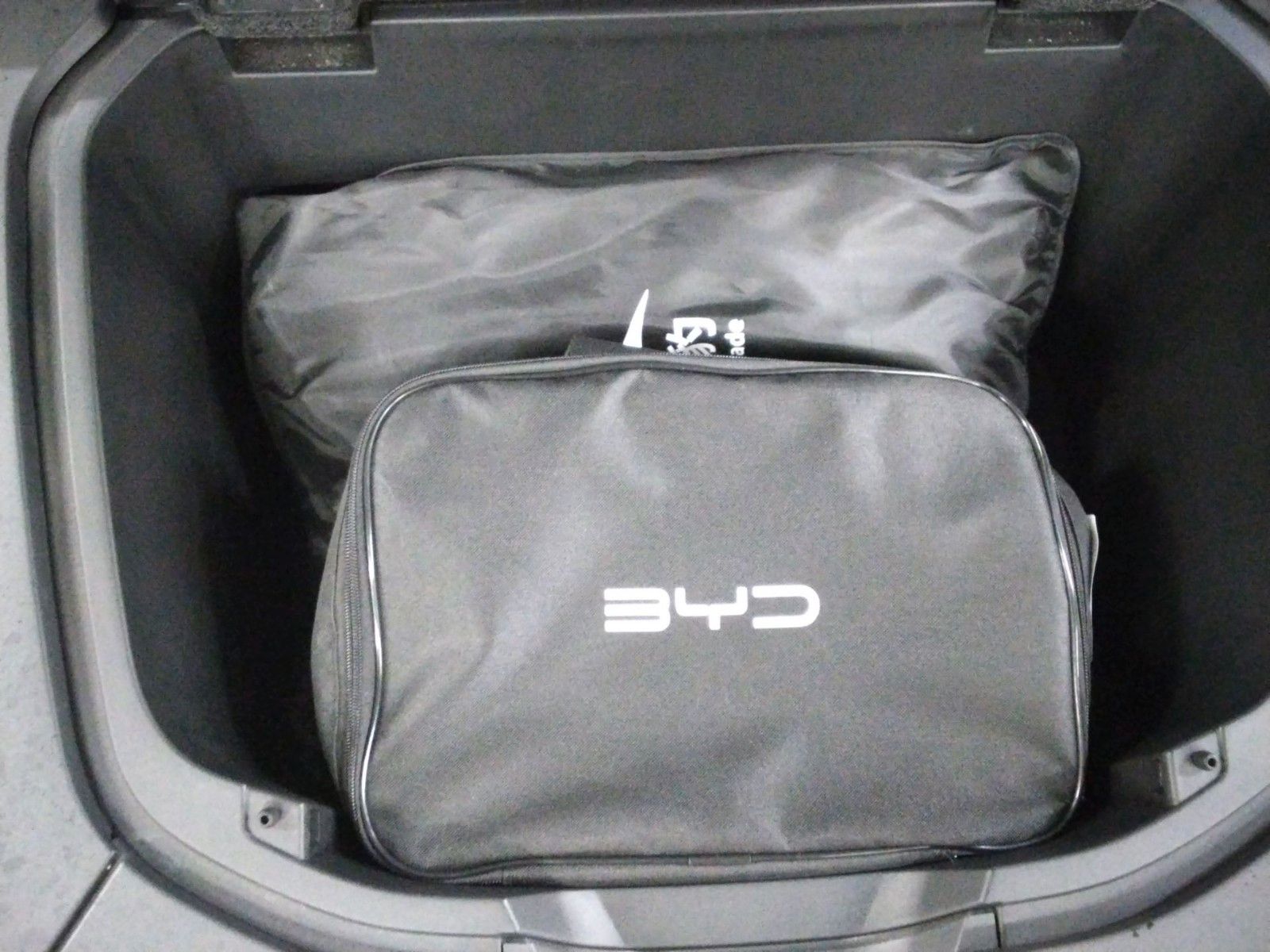 BYD SEAL Design