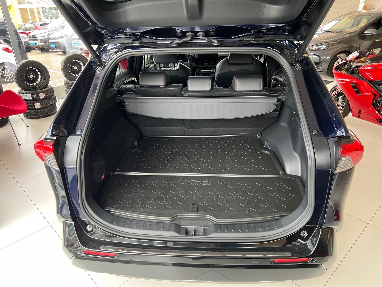 Toyota RAV 4 5-Türer Style 2.5l Plug-in Hybrid Automati