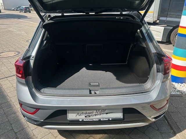 Volkswagen T-Roc 1.5 TSI Style - Samsaru's Car Outlet