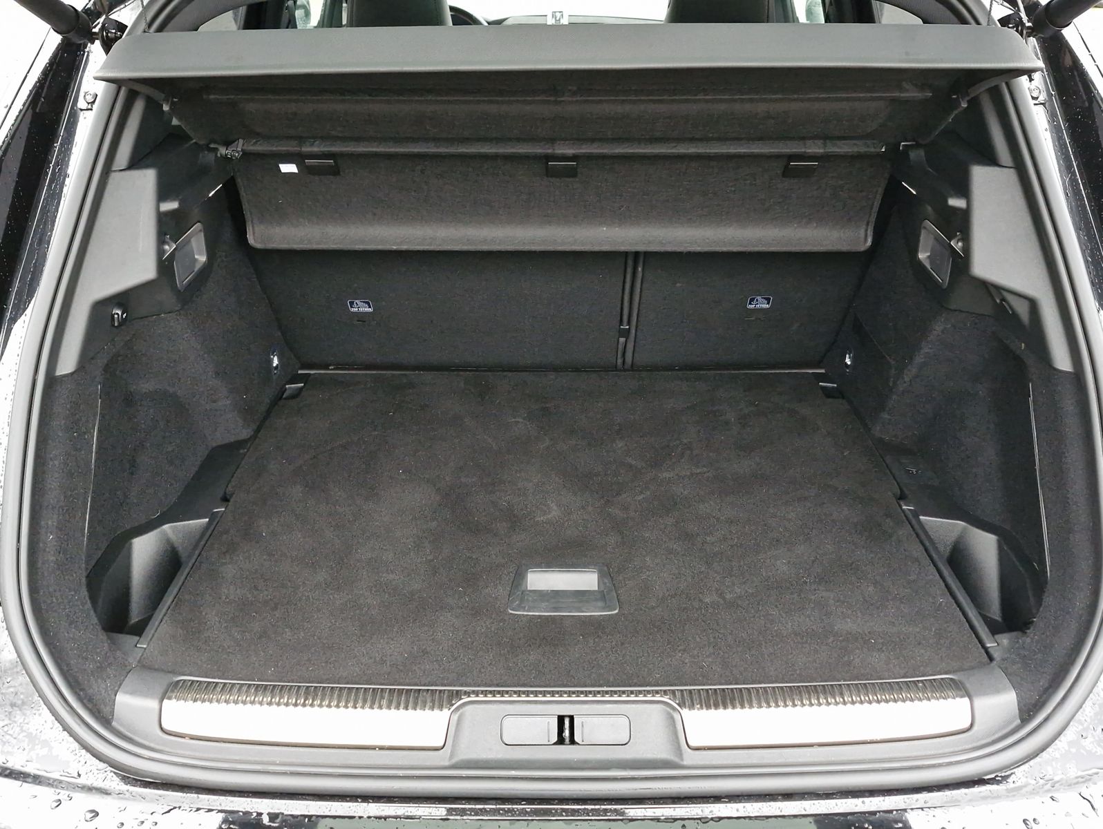 DS Automobiles DS7 Crossback PHEV 225 e-AT Performance Line Nav