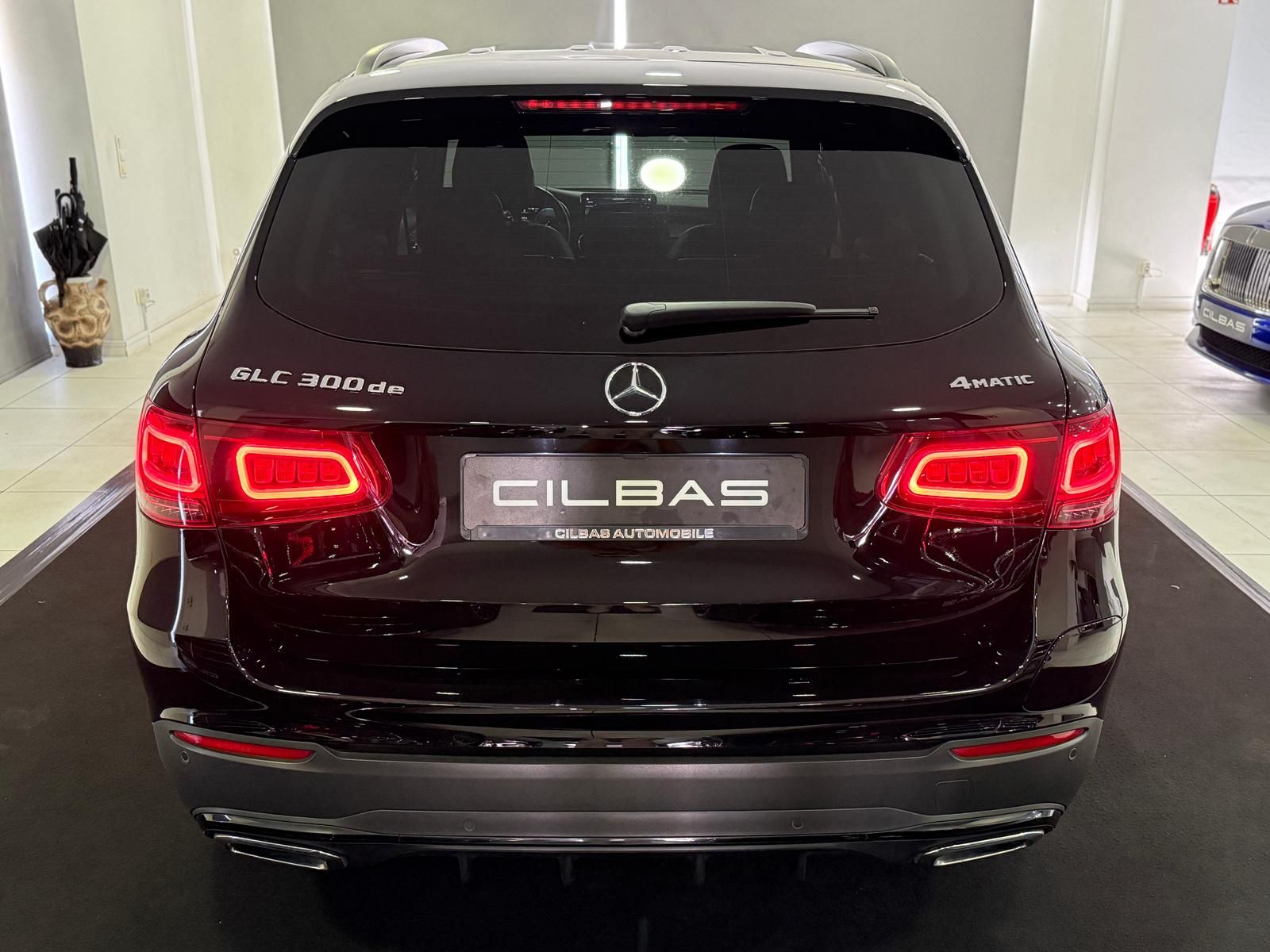 Mercedes-Benz GLC 300 de 4M AMG-Line - Samsaru's Car Outlet
