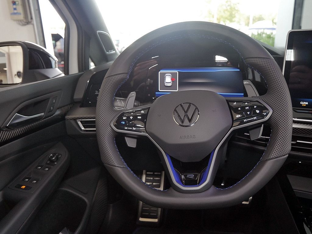 Volkswagen Golf R Black Edition 4Motion DSG PANO AHK MATRIX