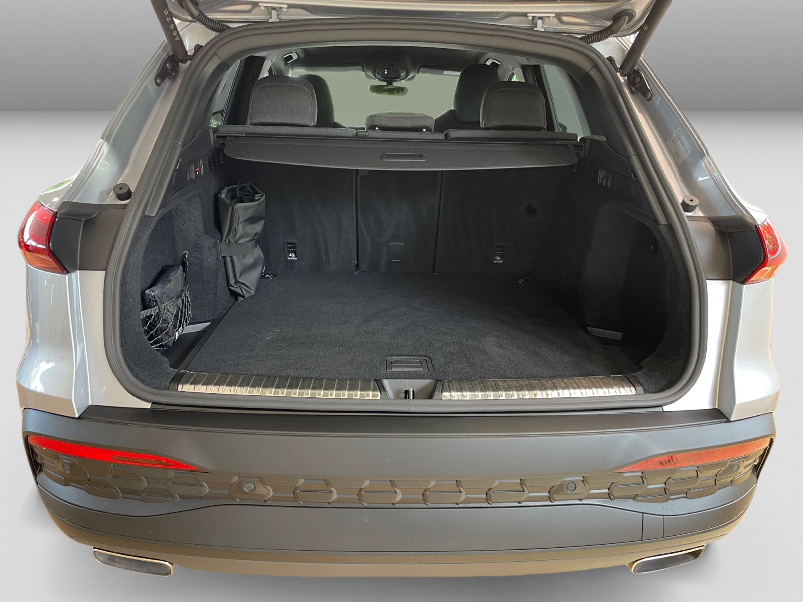 Audi Q5 TFSI S-tronic S-Line int. Matrix AHK 360° APP
