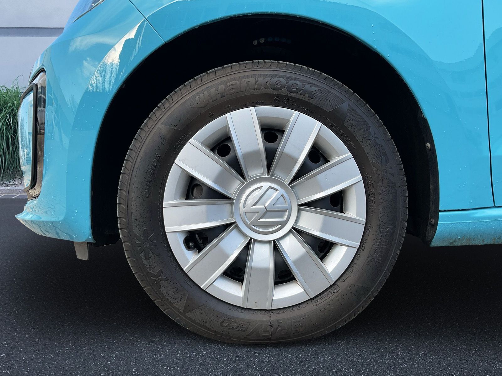 Volkswagen e-Up! Move - Samsaru's Car Outlet