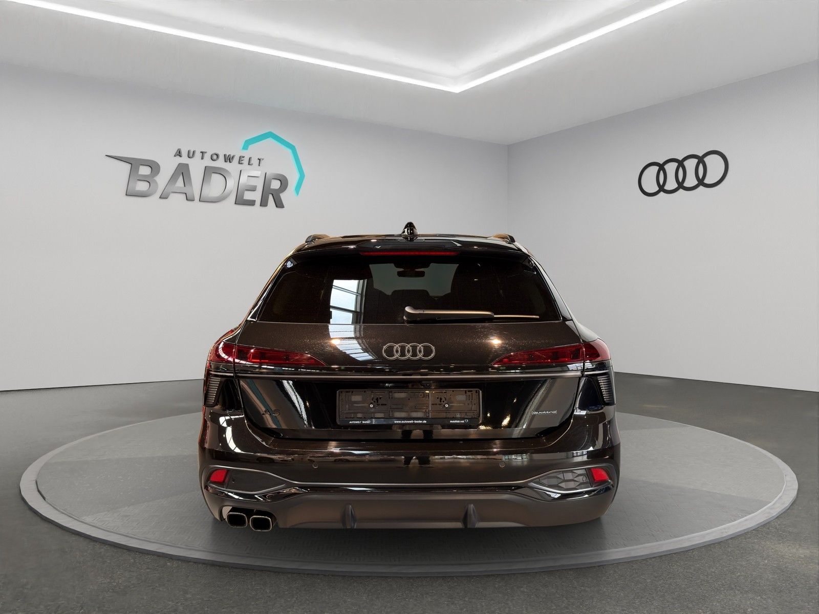 Audi A6 Avant 2.0 TDI qu. S Line Matrix AHK Pano edit