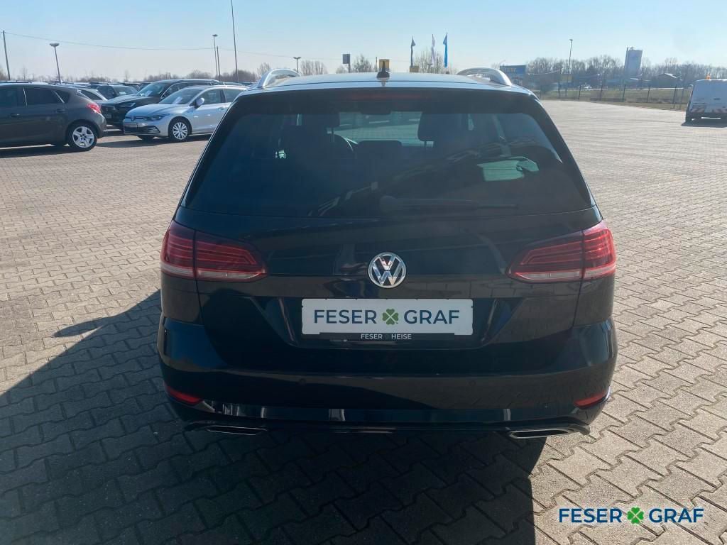 Volkswagen Golf VII Variant 2.0 TDI Comfortline DSG R-Line - Samsaru's Car Outlet