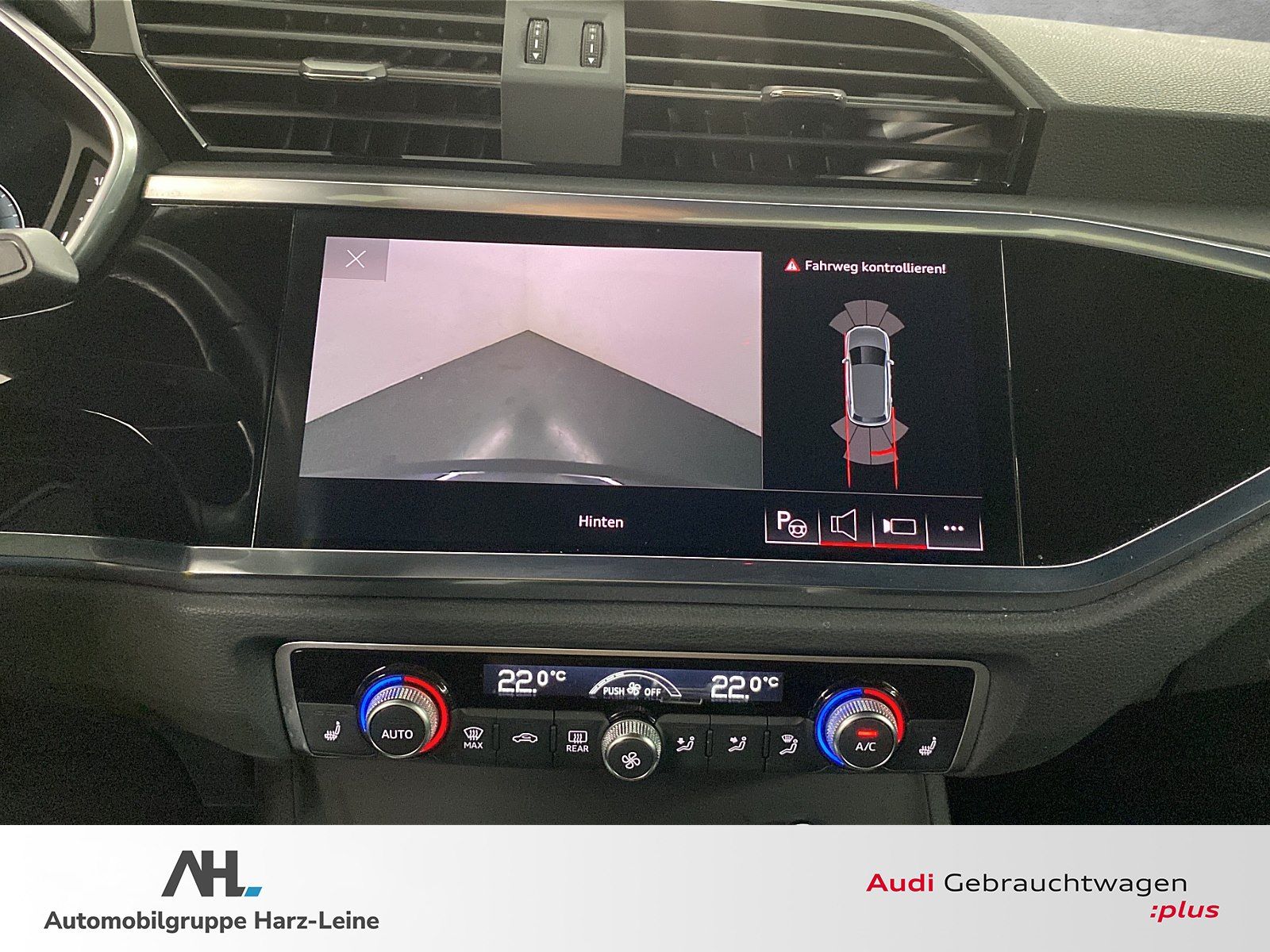 Audi Q3 40 TDI quattro S tronic - Samsaru's Car Outlet
