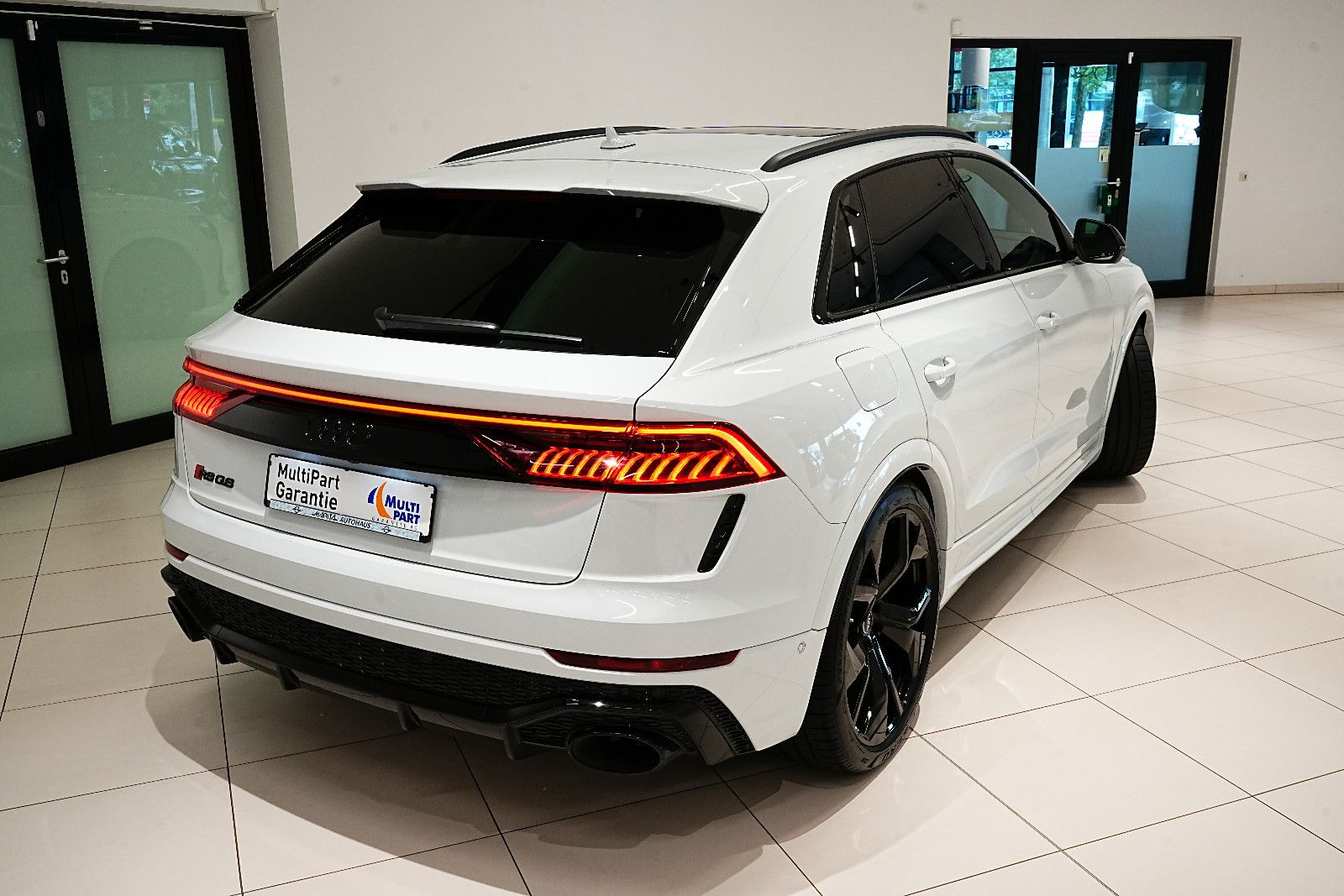 Audi RSQ8 4.0|HUD|KERAMIK|CARBON|SOFT|LUFT|3D|MASSAG|
