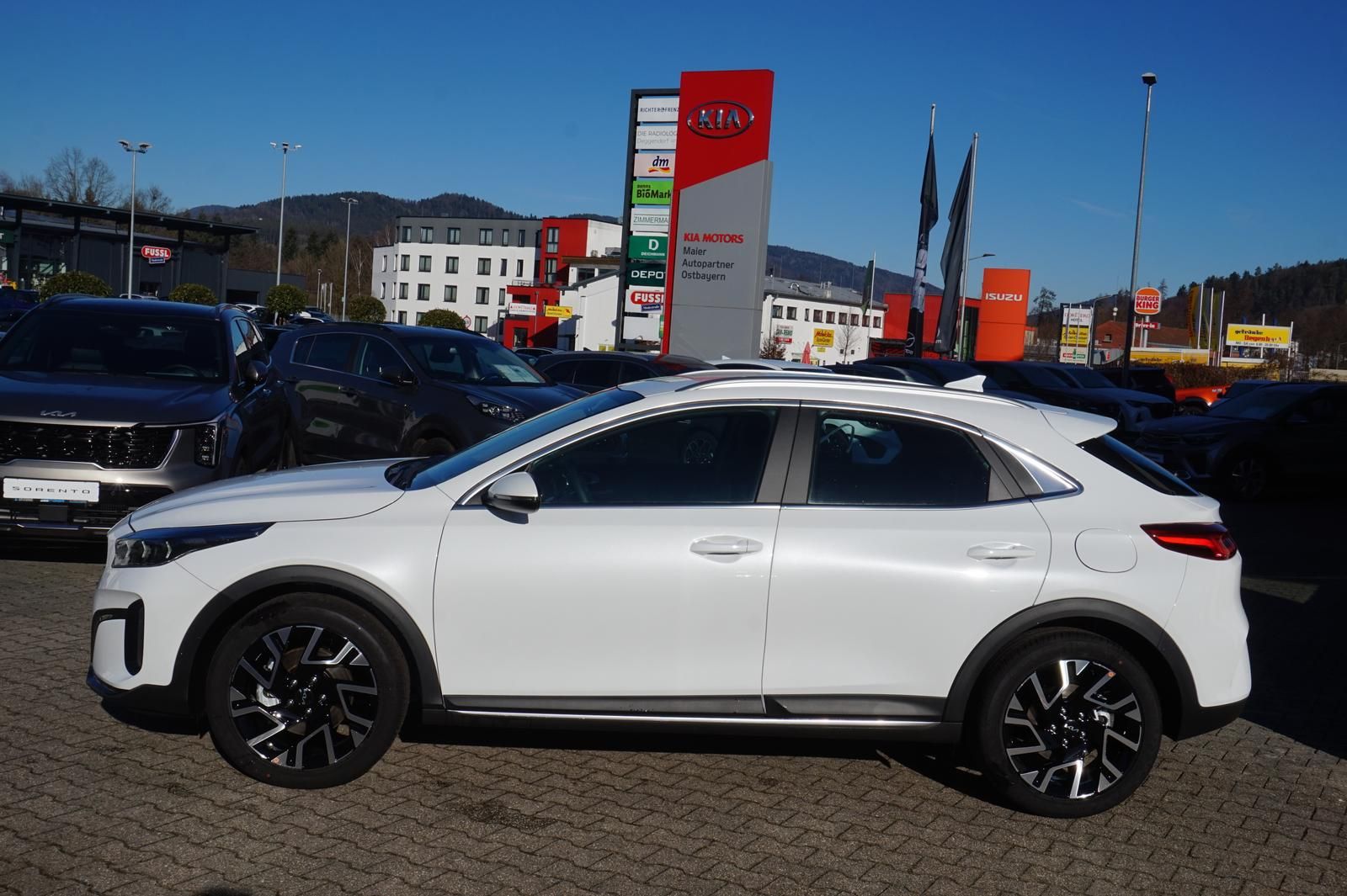Kia XCeed 1.5 T-GDI SPIRIT - Samsaru's Car Outlet