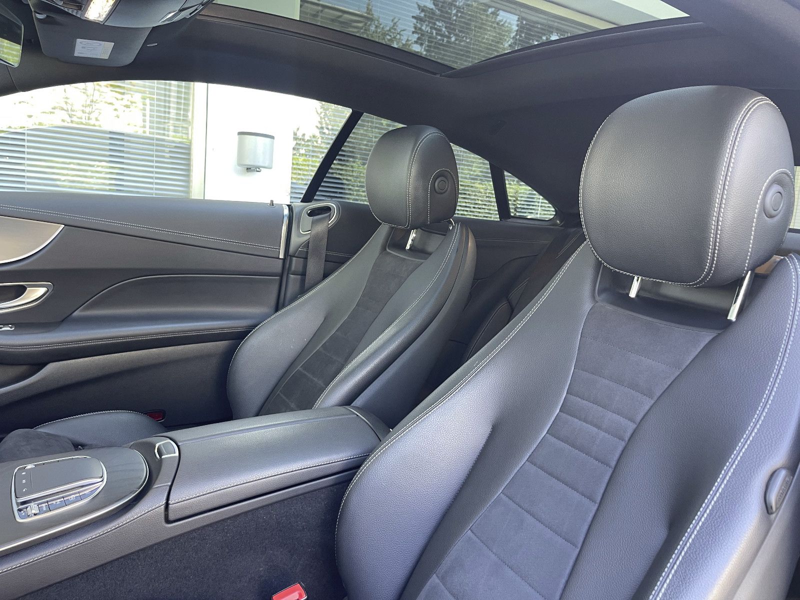 Mercedes-Benz E 220d Coupe 4M AMG Line - Samsaru's Car Outlet