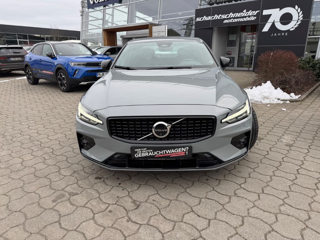 Volvo S60 B5 B AWD Ultimate Dark+360+Pano+Standheiz+