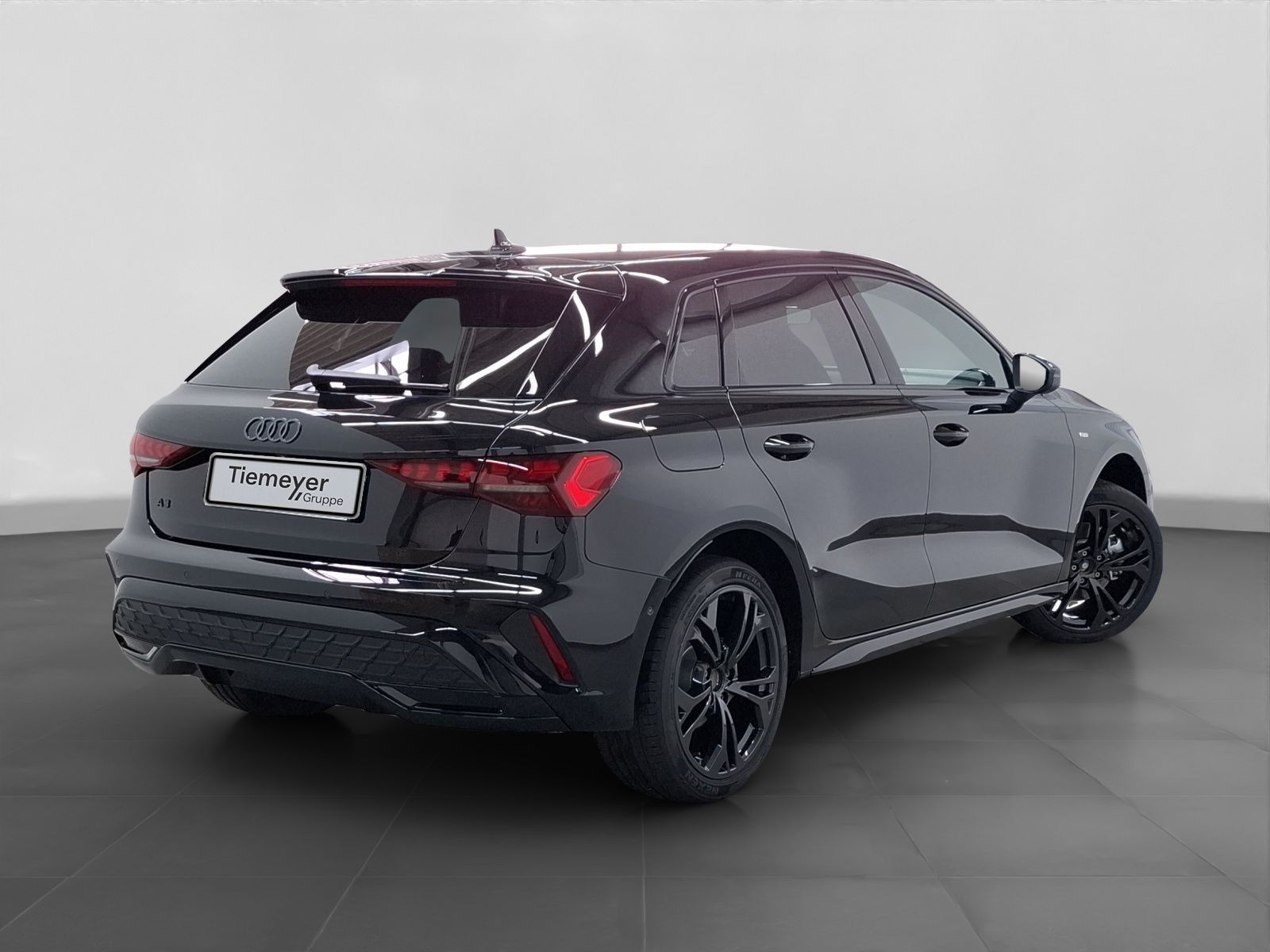 Audi A3 Sportback TFSIe S LINE MATRIX NAVI+ SONOS PAN