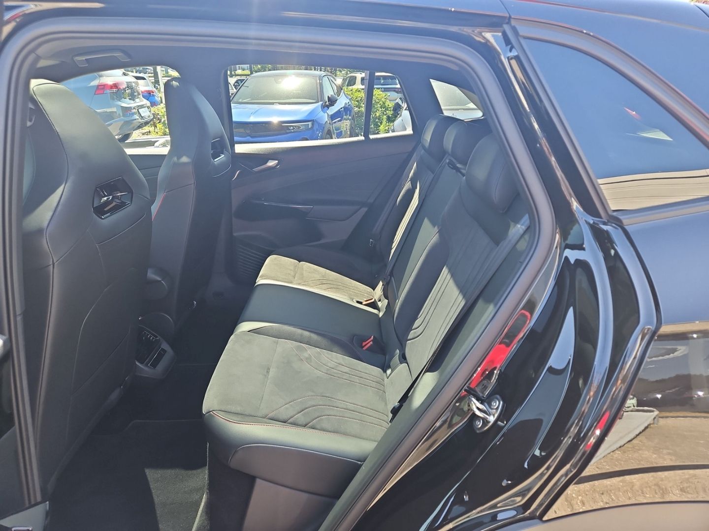 Volkswagen ID.4 GTX 4Motion 82 kWh MATRIX ACC DCC NAV WP HU