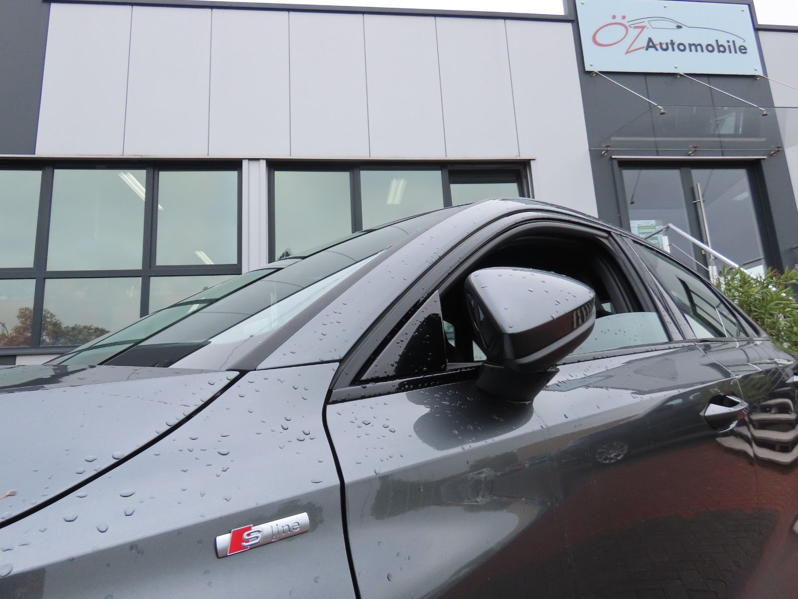 Audi A3 Limousine 35 TFSI S line Leder Ambiente