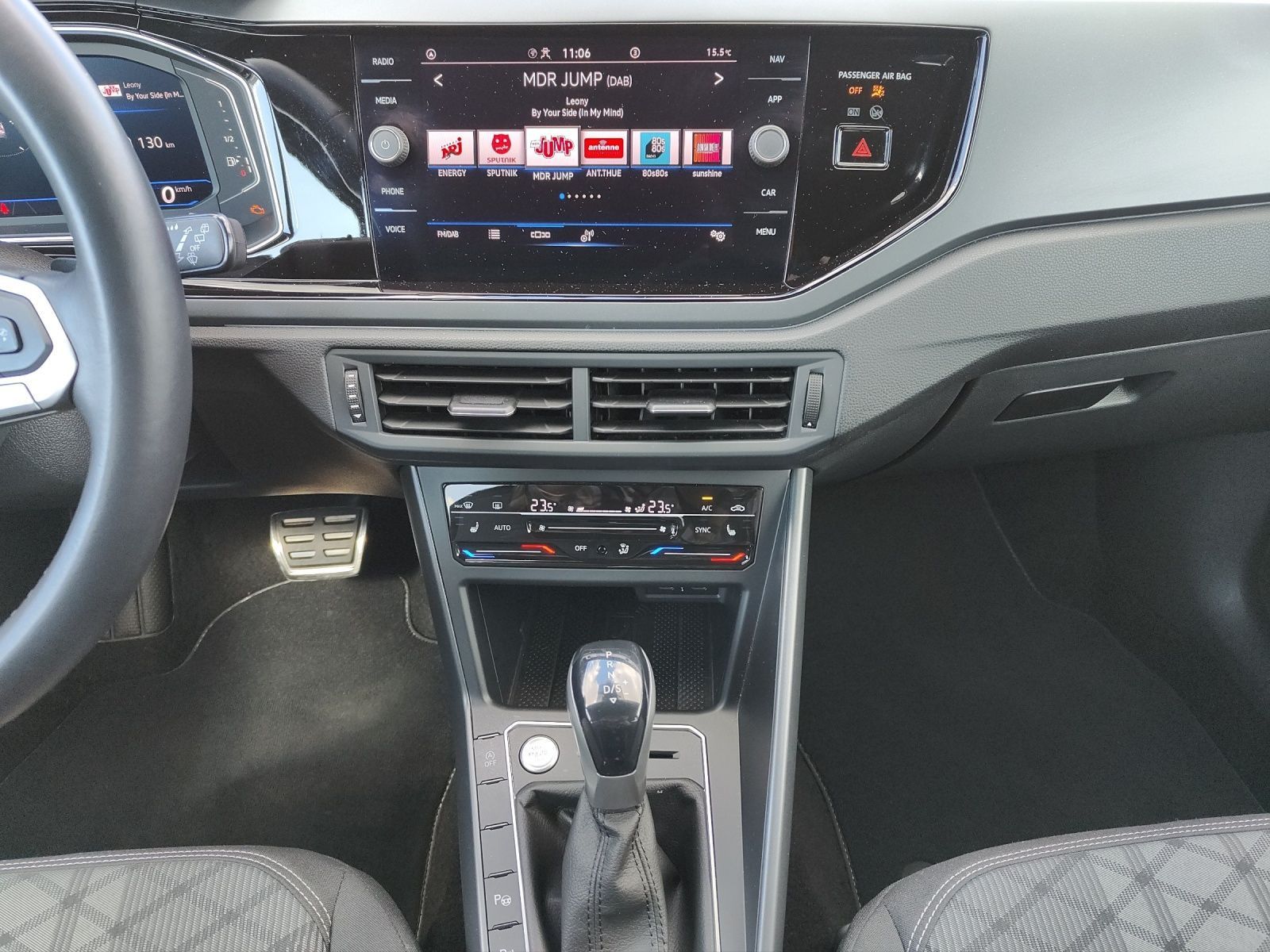 Volkswagen Taigo 1.5 TSI R-Line - Samsaru's Car Outlet