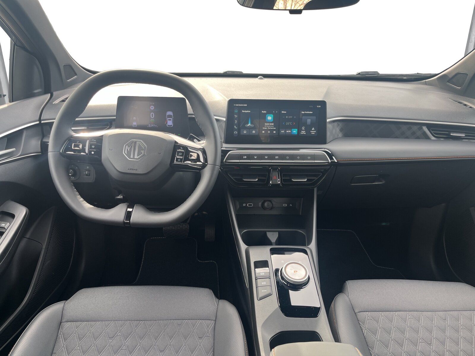 MG3 Hybrid+ Luxury +360*+SHZ+ACC+LED+CarPlay