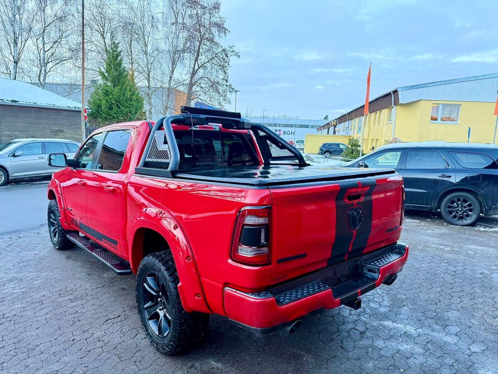 Dodge SPORT*ROLLBAR*OFFROAD*LIFT*AHK*NAVI*4X4*GARANTIE