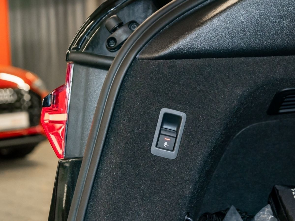Audi A6 Avant S line 50 TDI quattro - Samsaru's Car Outlet